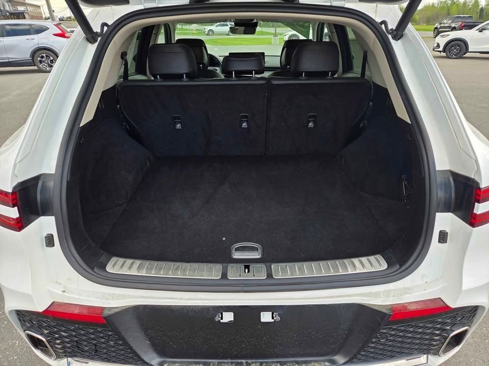 2025 Genesis GV70 2.5T