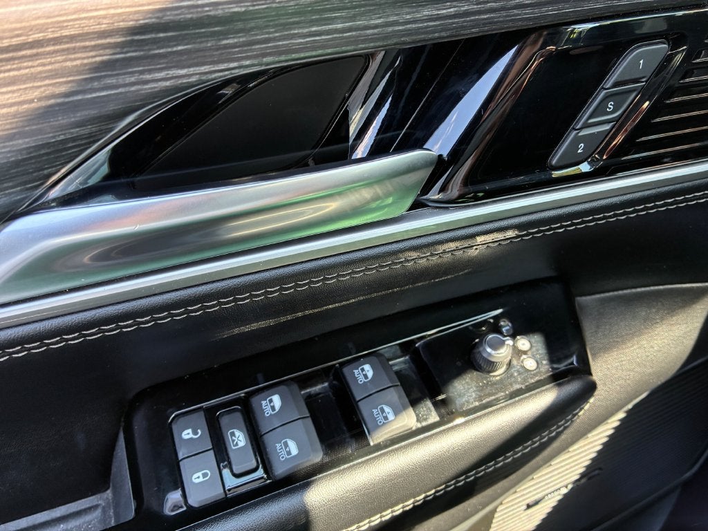 2023 Jeep Wagoneer Series III
