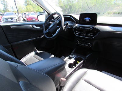 2022 Ford Escape Titanium