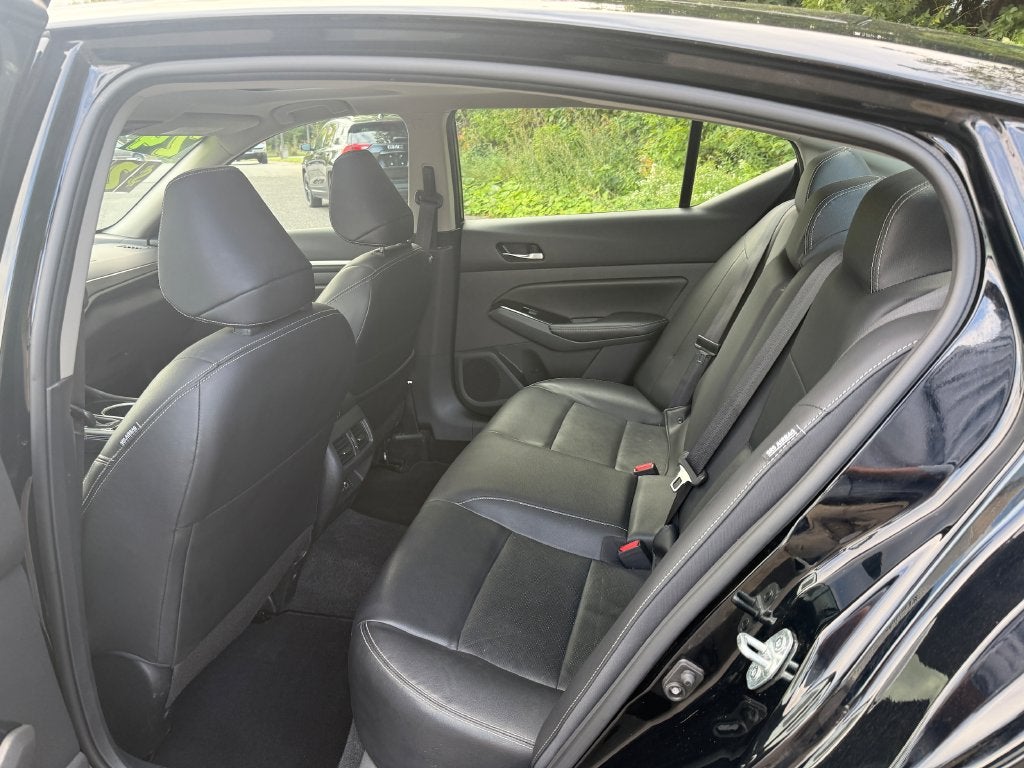 2024 Nissan Altima Base