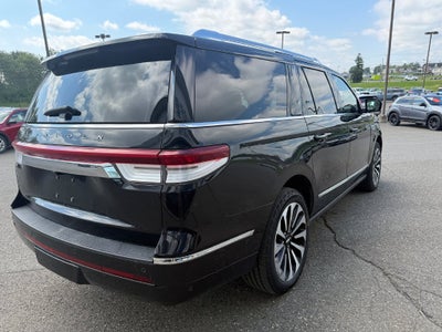 2022 Lincoln Navigator L Reserve