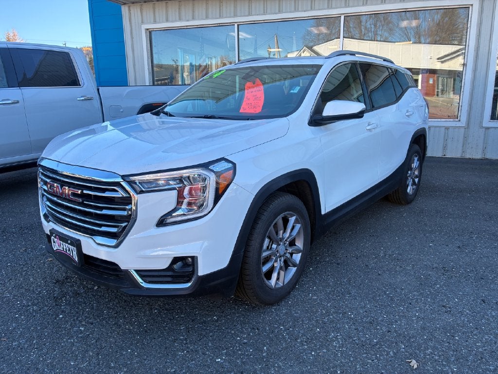 2024 GMC Terrain SLT